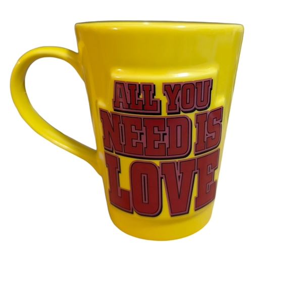 2008 Beatles Yellow, 3D Ceramic Coffee Mug, Tea Cup - Picture 2 of 3